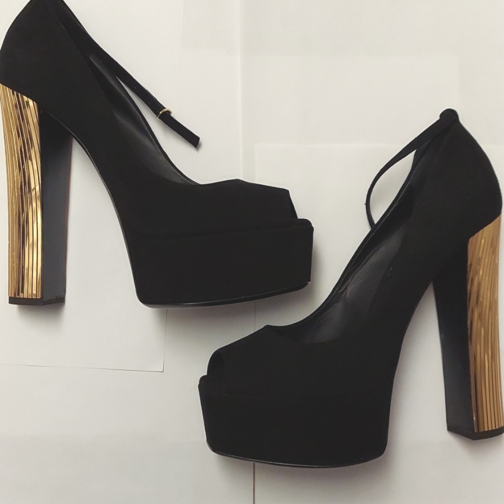 Giuseppe Zanotti peep-toe suede vintage Black pump with gold heel sz 40 RARE